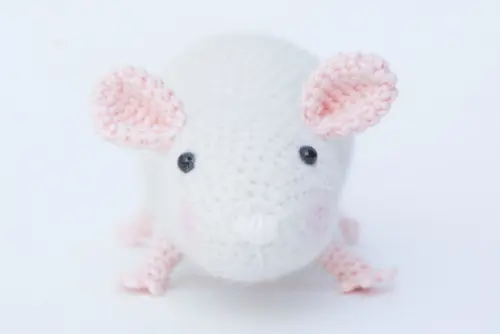 Amigurumi Ratinho Branco Personalizável