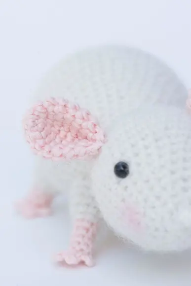 Amigurumi Ratinho Branco Personalizável