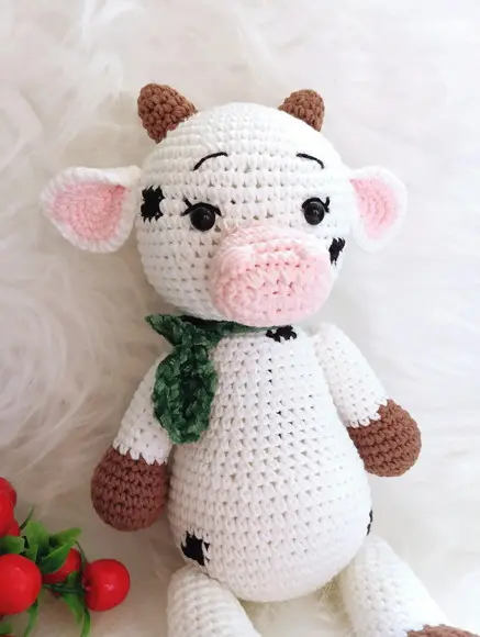 Amigurumi Vaquinha Animais da Fazenda 34 cm