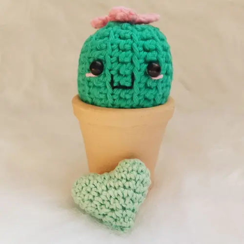 Cacto Lembrancinha Amigurumi (crochê, Maternidade Newborn)