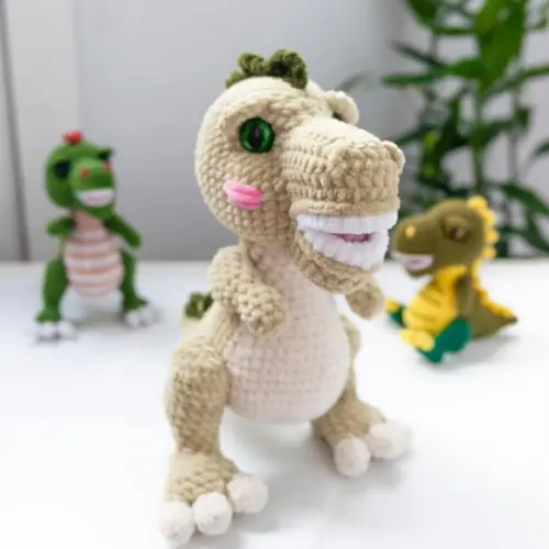 Dinossauro Amigurumi (crochê, Tiranossauro, Pré História)