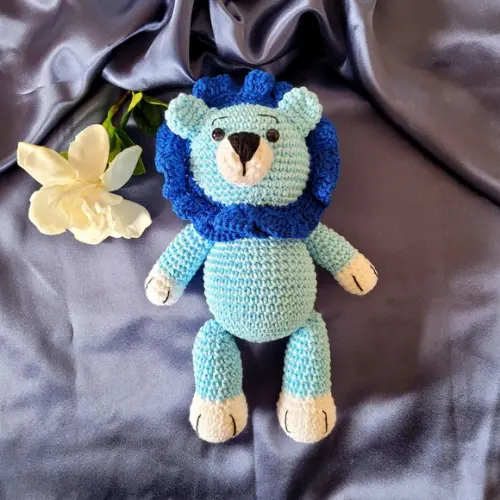 Leão Safari Amigurumi Azul - Candy Colors
