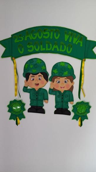 Dia do Soldado Brasileiro, Aplique para Sala de Aula em Eva