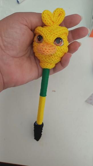 Mascote da Copa Canarinho Caneta em Tricotin