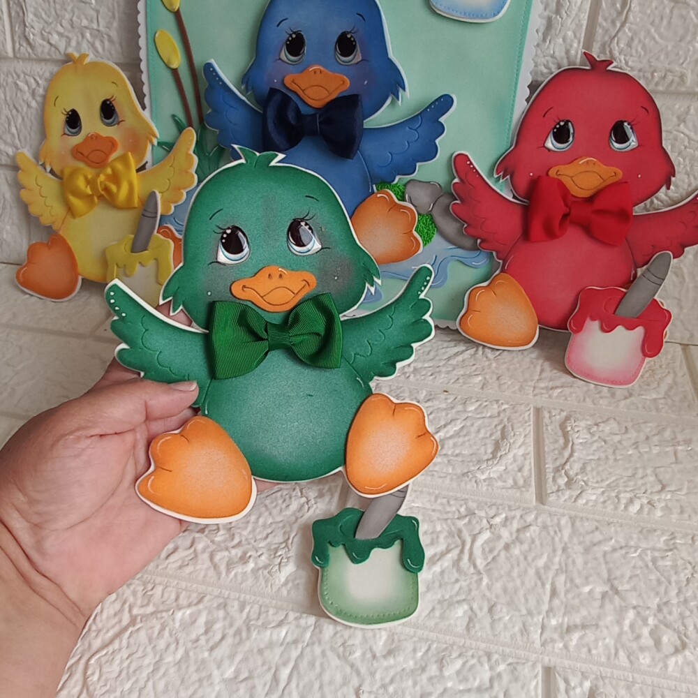 luva pedagógica o Patinho colorido