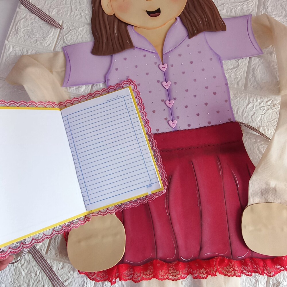 Menina Articulada Devocional em  eva com caderno devocional