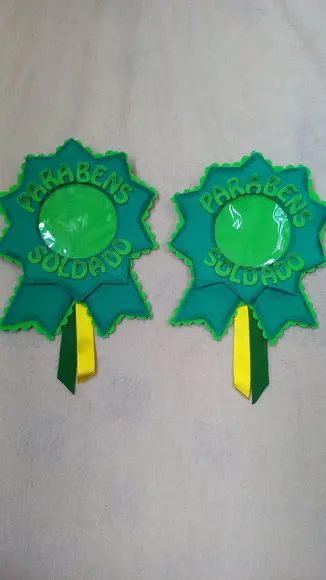 Lembrancinha do Dia do Soldado,medalha em Eva para Nome/foto