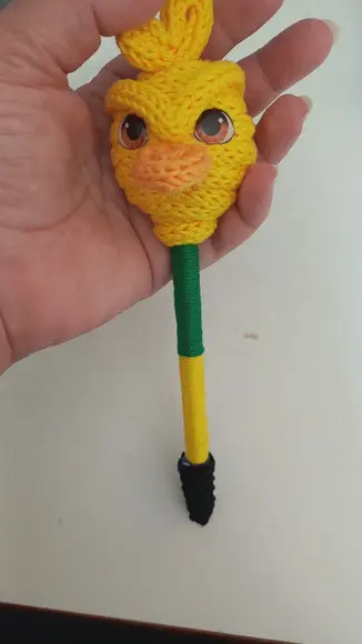 Mascote da Copa Canarinho Caneta em Tricotin