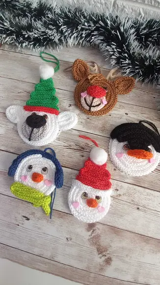 Pingentes de Natal em Tricotin Kit