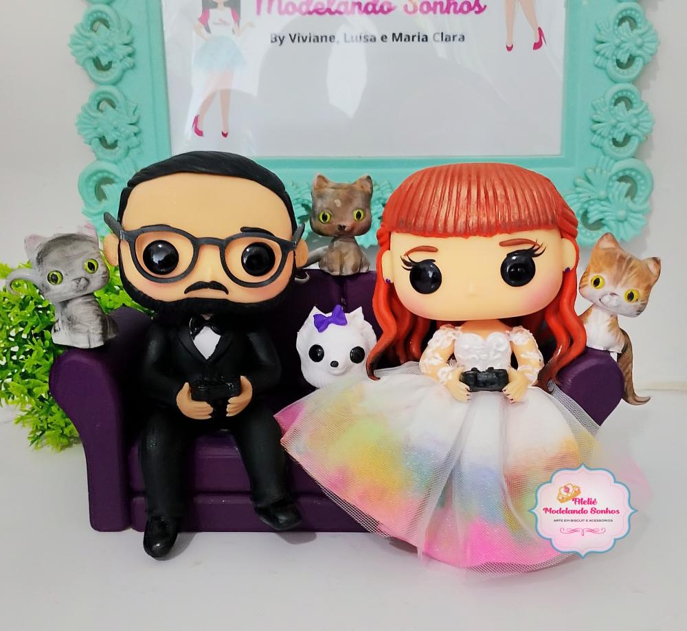 Noivinhos Funko Pop Personalizados em Biscuit - Sofazinho