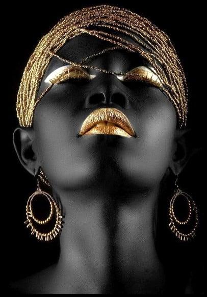 Placa Decorativa Mulher Negra com Dourado