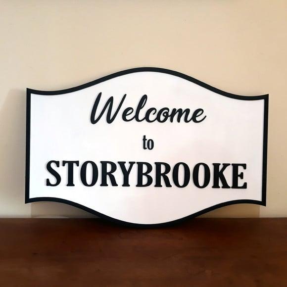 Placa em mdf Welcome To Storybrooke