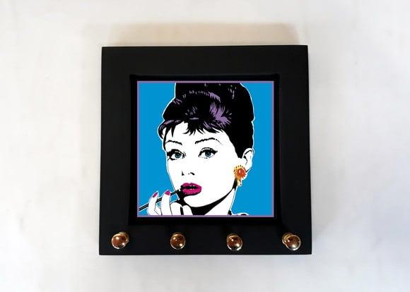 Porta Chaves Audrey Hepburn