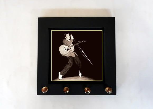 Porta Chaves Elvis 1956
