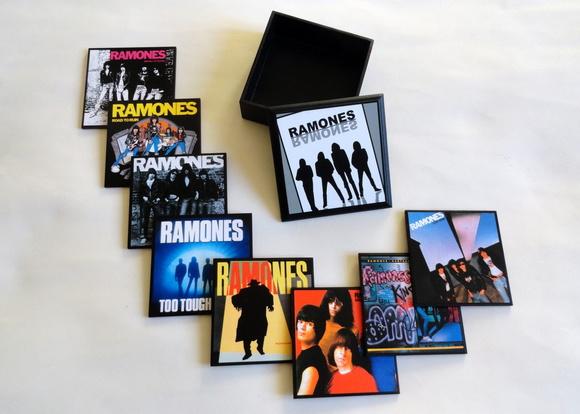 Porta Copos Ramones