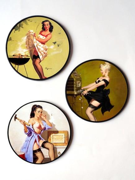 Trio de Placas Redondas Pinups