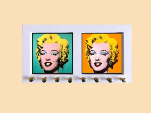 Porta Colar Marilyn Monroe Pop Art (Branco)