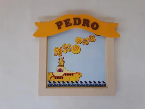 Porta de Maternidade Y Submarine