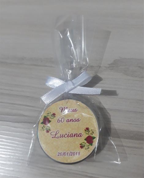 Latinha com Mini Terço Personalizada Aniversário 60 Anos