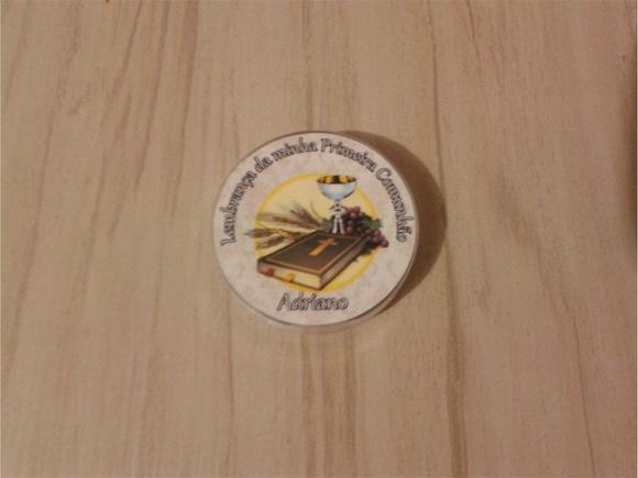 Latinha com Mini Terço Primeira Comunhão