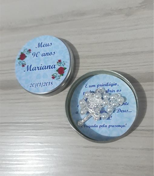 Lembrancinha Aniversário 90 Anos - Latinha com Mini Terço