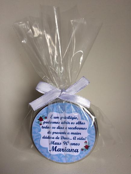 Lembrancinha Latinha com Vela Aniversário