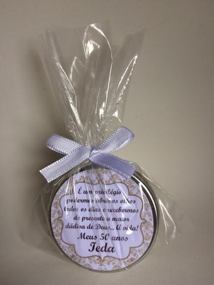 Lembrancinha Latinha com Vela Aniversário