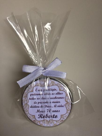 Lembrancinha Latinha com Vela Aniversário