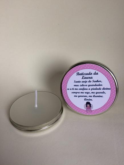 Lembrancinha Latinha com Vela Personalizada Batizado Menina