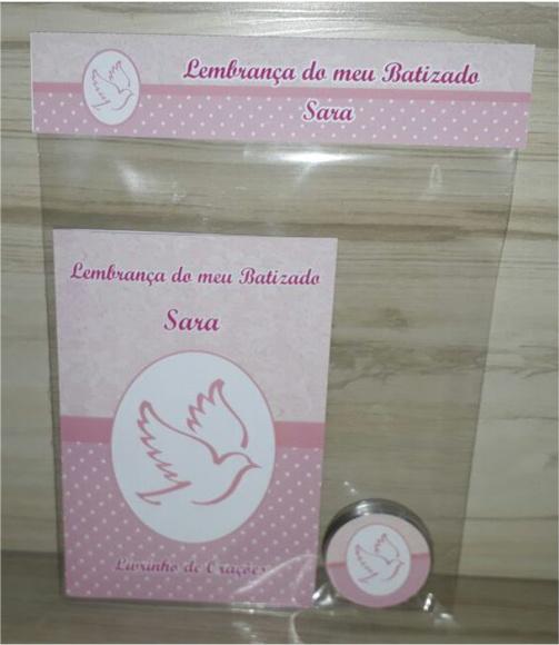 Livrinho de Orações + Latinha com Mini Terço Batizado Menina
