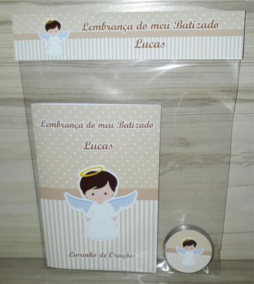 Livrinho de Orações + Latinha com Mini Terço Batizado Menino