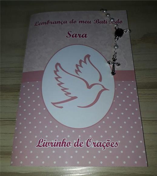 Livrinho de Orações com Mini Terço Batizado Menina