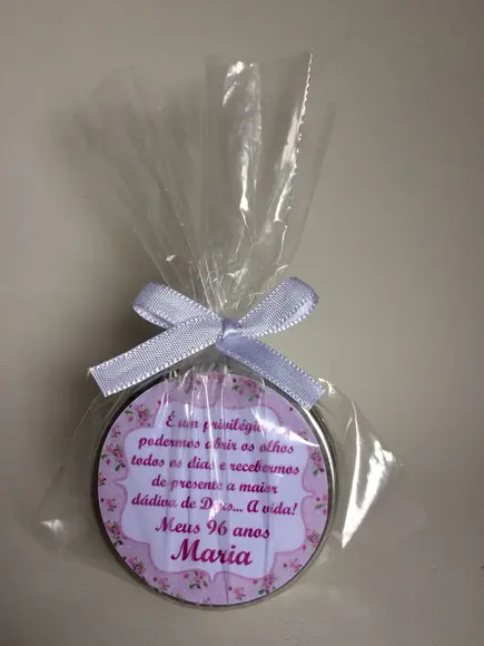 Lembrancinha Latinha com Vela Aniversário