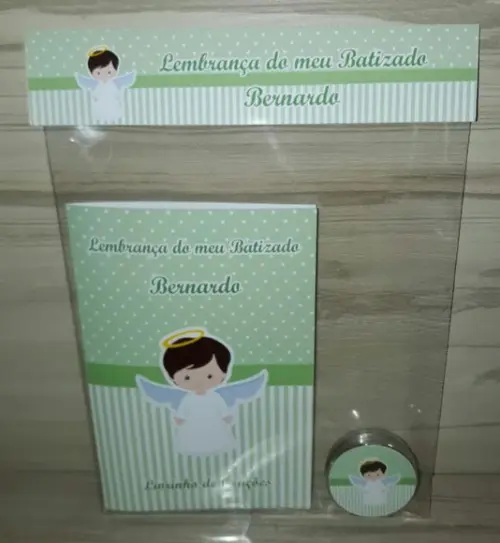 Livrinho de Orações + Latinha com Mini Terço Batizado Menino