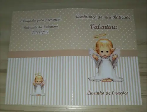 Livrinho de Orações com Mini Terço Batizado Menina