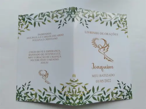 Livrinho de Orações com Mini Terço Personalizado Batizado