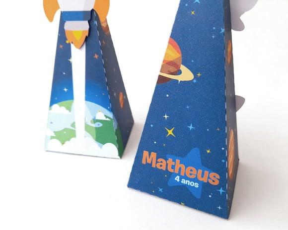 Caixa Pirâmide Astronauta