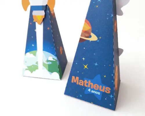 Caixa Pirâmide Astronauta