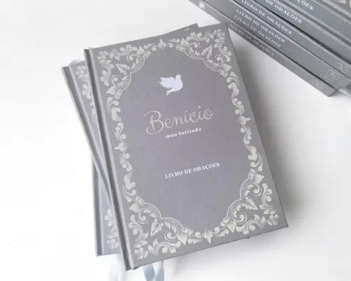 Lembrancinha Batizado Livro de Orações Cinza e Bege