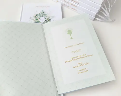 Livro de Orações Eucaristia Lembrancinha Capa Personalizada