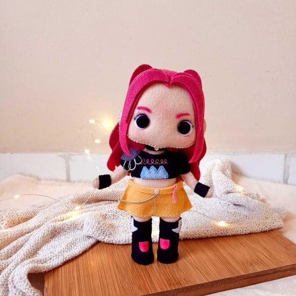 Boneca Mira- Guerreiras do Kpop