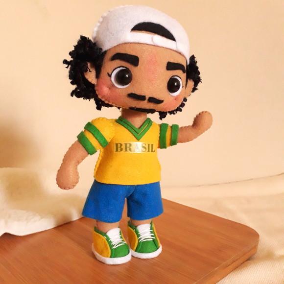 Boneco Bruno Mars - Look do Brasil