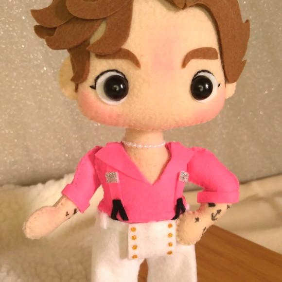 Boneco Harry Styles - Look Fine Line