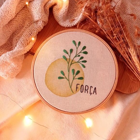 Força - Quadro Bordado