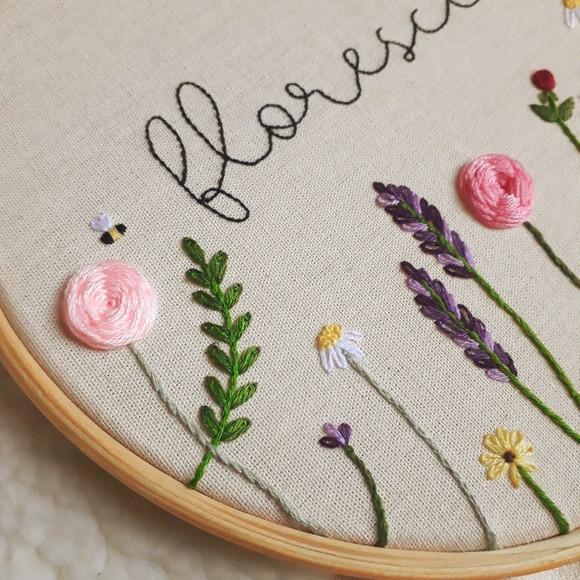 Quadro Bordado - Florescer