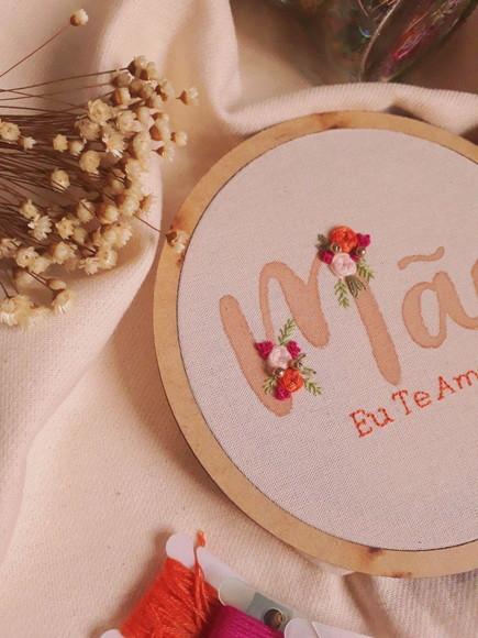 Quadro Bordado - Mãe Eu Te Amo