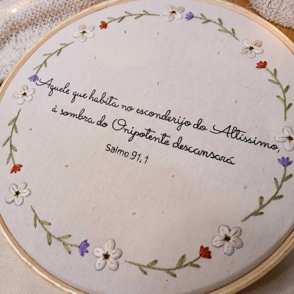 Quadro Bordado - Salmos