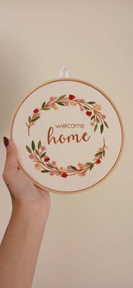 Quadro Bordado - Welcome Home