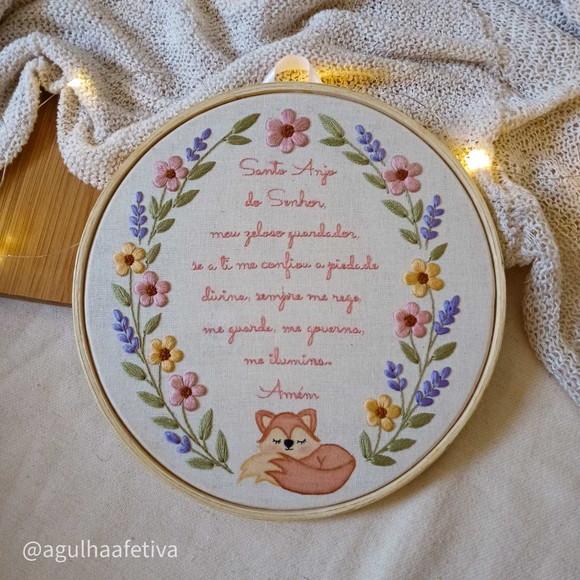 Quadro Bordado- Oração Santo Anjo