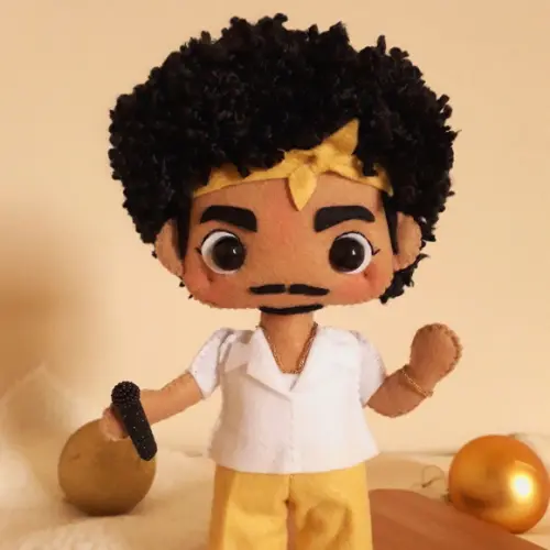 Boneco Bruno Mars - Look The Twon